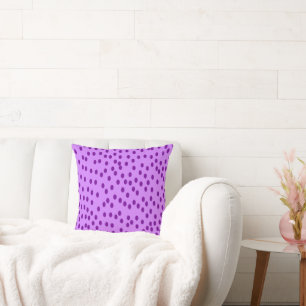 Lavender Lila Polka Dots Kissen
