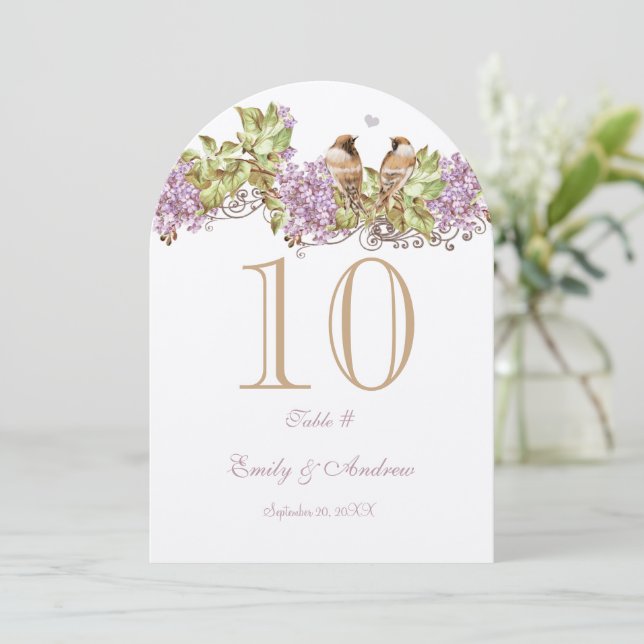 Lavender Lilac Love Bird Wedding Tischnummer Card (Stehend Vorderseite)
