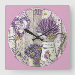 Lavender Roman Numeral Quadratische Wanduhr