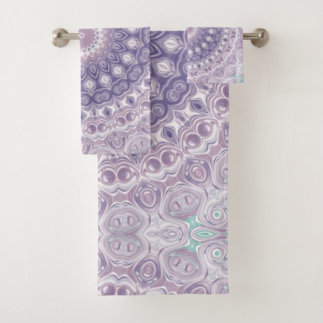 Lavender und Lilac Mandala Pattern Badhandtuch Set (Insitu)