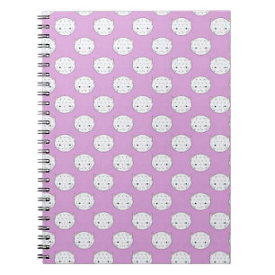 Lavender und White Kitty Faces Muster Polka Dots Notizblock