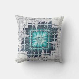 LavishishyAuf Aquamarin-grau-geätztem Blumensteg Kissen