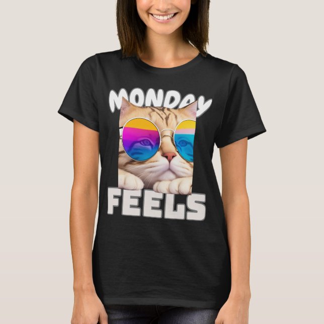 Lazy Funny Cat Monday Feels T-Shirt (Vorderseite)