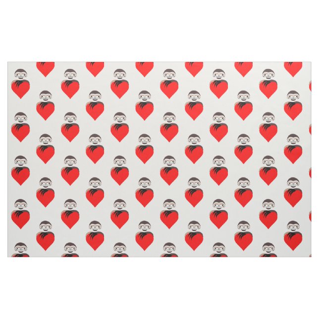 Lazy Sloth umarmt eine rote Liebe Stoff (Fat Quarter (45,7 x 55,9 cm))