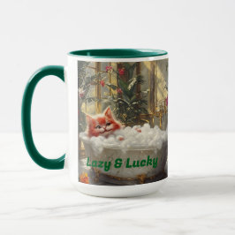 Lazy und glücklicher roter Cat in Luxusbath Tasse