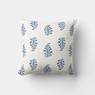 Leaf Muster in Soft Blue Kissen