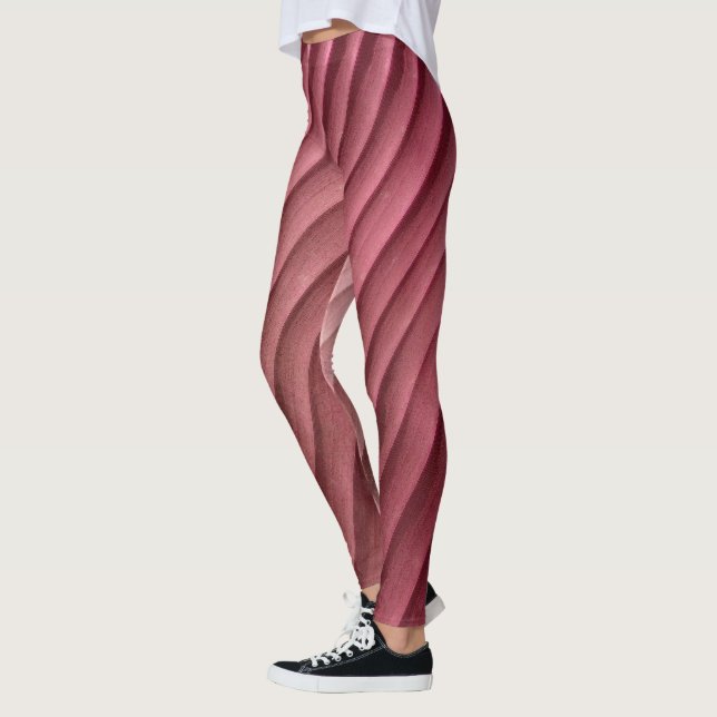 Leaf Red Diagonal Leggings (Links)