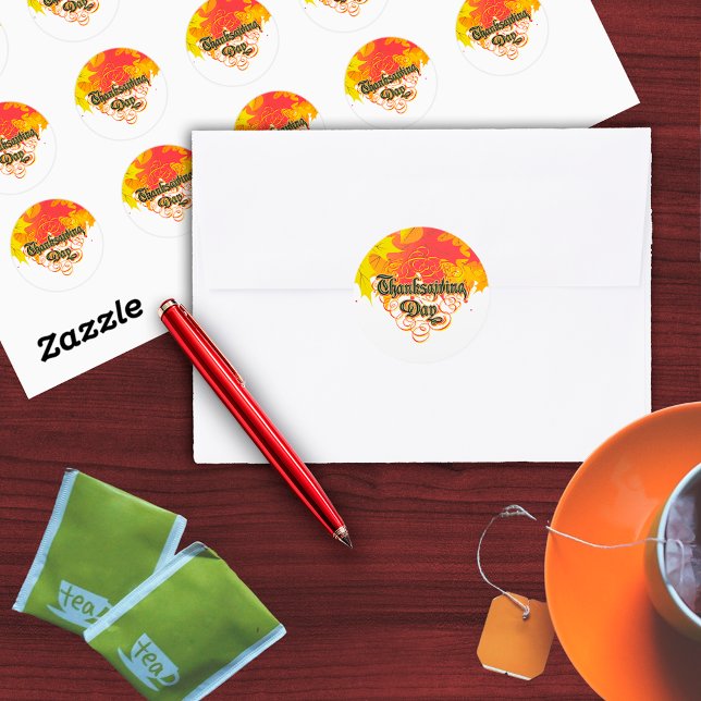 Leafy Typographic Erntedank Day Words Runder Aufkleber (Von Creator hochgeladen)