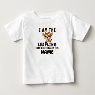 Leap year Geburtstag Funny Leaping Baby Giraffe T-shirt
