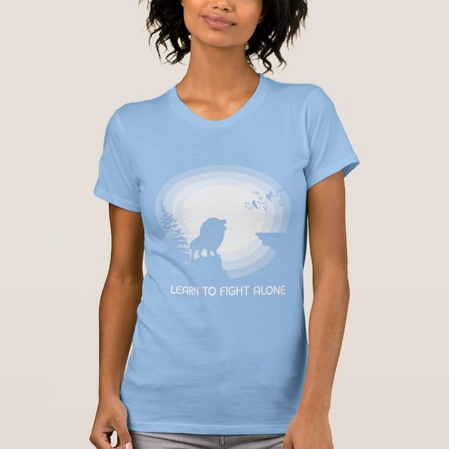 Learn to Fight Alone – Lion Under Moonlight T-Shirt (Vorderseite)