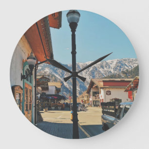 Leavenworth - Washington  Große Wanduhr