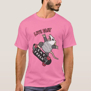 Leb schnell, friss Müll T-Shirt