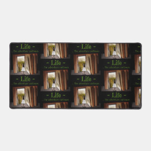 Leben, das Abenteuer geht weiter Schreibtischunterlage