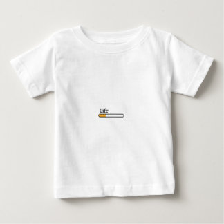 Leben im Gange: junger Erwachsener Baby T-shirt