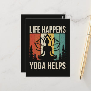 Leben passiert Yoga hilft Postkarte