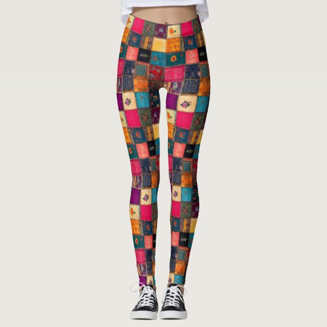 Lebendige Patchworkdecke mit klassischen Blumenmus Leggings (Vorderseite)