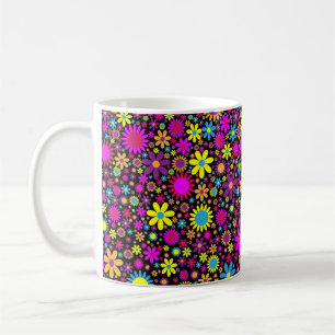 Lebendige psychedelische Blumen in Blüte Kaffeetasse