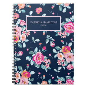 Lebendige rosa Rosen vintage Blumenmuster Notizblock