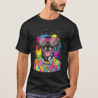 Lebendiger Pop-Art-Dalmatiner-Hund mit Regenbogen- T-Shirt