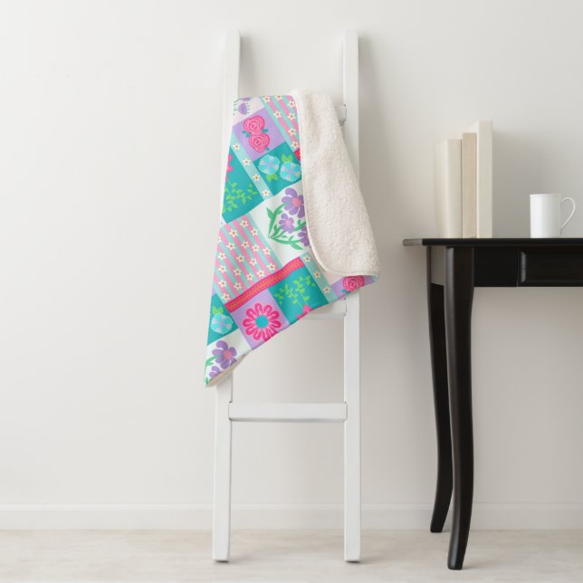 Lebendiges blühendes Blumen-Design Sherpadecke (Beispiel)