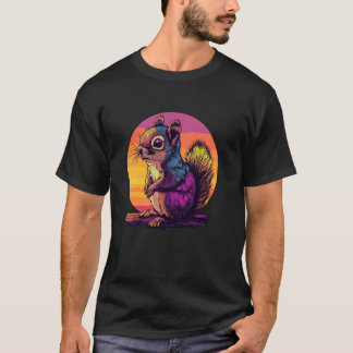 Lebendiges Eichhörnchen in Sonnenuntergangfarben T-Shirt