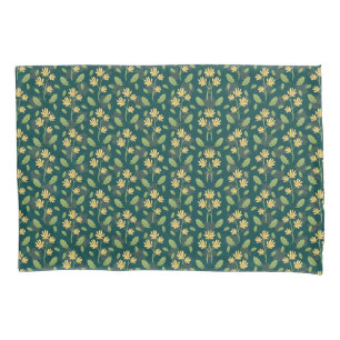 Lebendiges grünes Muster mit gelben Blumen und Blä Kissenbezug
