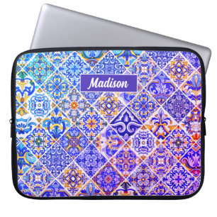 Lebendiges lila-blaues Talavera-Mittelmeerkachel Laptopschutzhülle