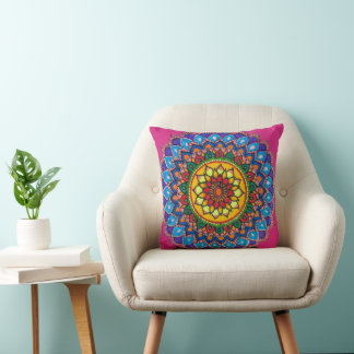 Lebendiges Mandala Kissen