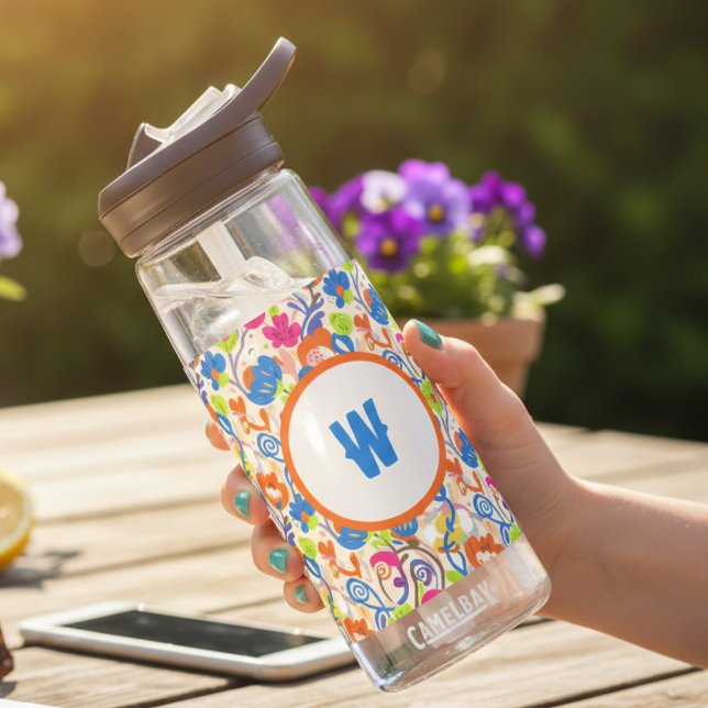 Lebendiges Regenbogen-Volk-Blumen-Monogramm Trinkflasche (Rainbow folk floral monogram water bottle, a colorful self-care essential for everyday hydration)