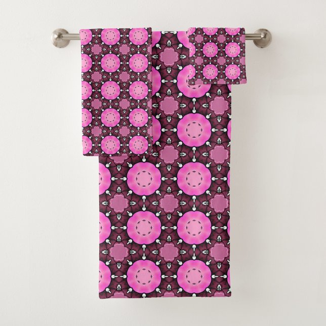 Lebendiges rosa und violettes geometrisches Muster Badhandtuch Set (Von Creator hochgeladen)