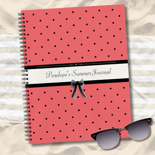 Lebendiges Sonnenuntergangs-Korallen-Polka-Punkte- Notizbuch (Get vacation-ready with a Summer Journal, styled on the sand with chic sunnies.)