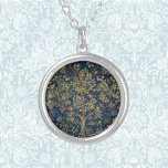Lebensbaum Versilberte Kette<br><div class="desc">Baum des Lebens von William Morris. Der "Baum des Lebens" ist eines der bekanntesten Werke von William Morris. In diesem wunderbaren Wandteppich, dessen symbolische Bedeutung nach der biblischen Geschichte von Adam und Eva immerwährendes Leben oder Unsterblichkeit ist, kann man seine Liebe zum Detail leicht erkennen. William Morris (24. März 1834...</div>