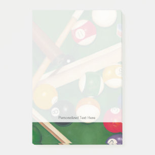 Lebensechte Billard-Tabelle mit Bällen und Kreide Post-it Klebezettel