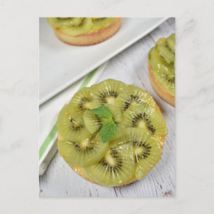 Lebensmittelfotografie Kiwi Fruchtartlet Pastrie Postkarte
