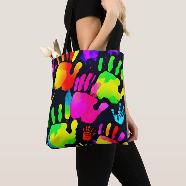 Lebhafte Neon Handprint Art (Von Nahem)