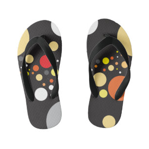 Lebhafte Orangefarbene Kreise mit zufälligen Größe Kinderbadesandalen