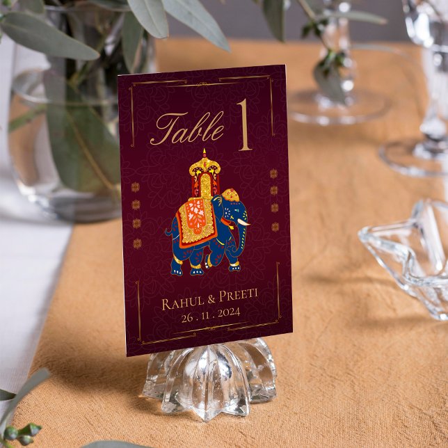 Lebhafte Red Gold Traditionelle indische Hochzeits Tischnummer (Vibrant Red Gold Traditional Indian Wedding Party Table Number)