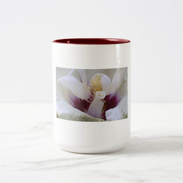 Lebhafte Rose im Blut Zweifarbige Tasse (Mittel)