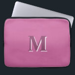 lebhafte, solide rosa Monogramm Laptopschutzhülle<br><div class="desc">lebhafte,  solide rosa monogramm Laptop-Hülle. Hex-Farbcode #CB649C</div>