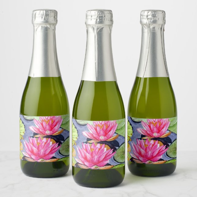 Lebhafte Wasserläufe am ruhigen Teich (Flaschen)