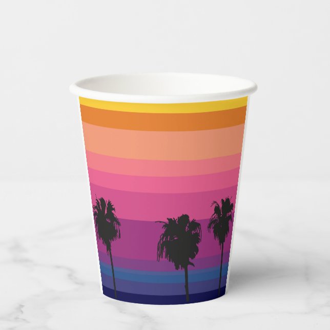Lebhafter, farbenfroher Sonnenuntergang im Ozean u Pappbecher (Vorderseite)