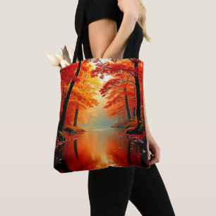 Lebhafter Fluss im Herbst Gold Design