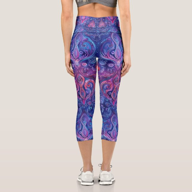 Lebhaftes Blue Pink & Lila Mandala Paisley Yoga Capri Leggings (Rückseite)