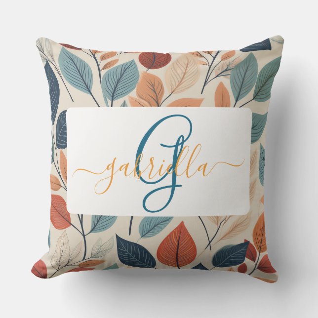 Lebhaftes Leaf-Muster mit Name und Monogramm Kissen (Vorderseite)