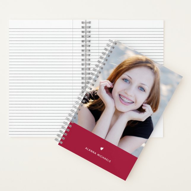 Lebhaftes Magenta Herz und Foto mit Namen Notizbuch (Innen)