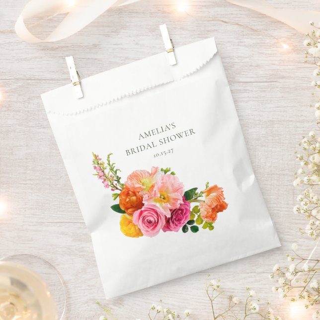 Lebhaftes Pink Poppies Blumenblut Brautparty Geschenktütchen (Ausgeschnitten)