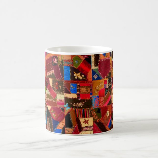 Lebhaftes Vintages Crazy Quilt Kaffeetasse (Mittel)