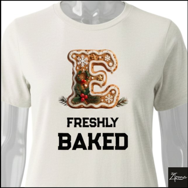 Lebkuchen-Weihnachtsinitial E Tri-Blend Shirt (Von Creator hochgeladen)