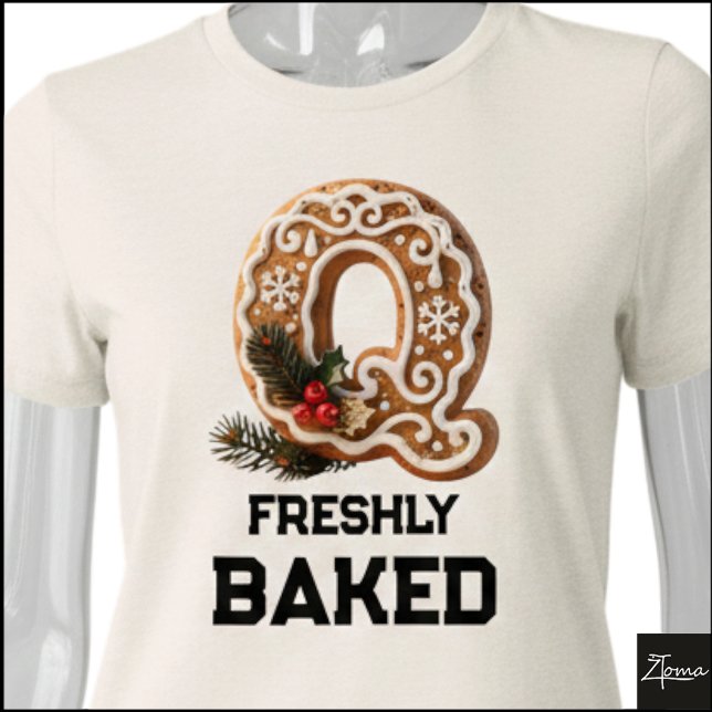 Lebkuchen-Weihnachtsinitial Q Tri-Blend Shirt (Von Creator hochgeladen)