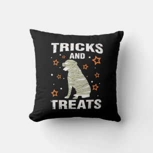 Leckereien _ Tricks Rottweiler Halloween Kostümmus Kissen